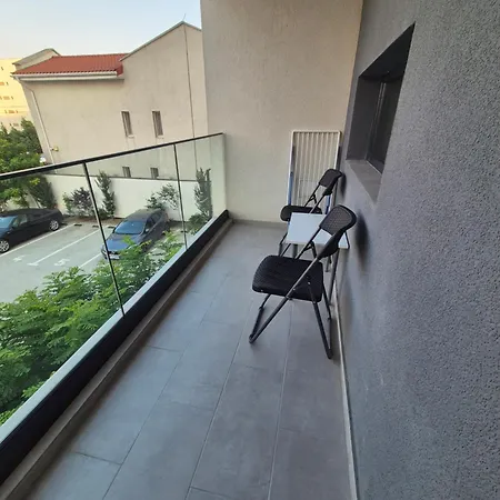 Aissa Mamaia Nord Apartament